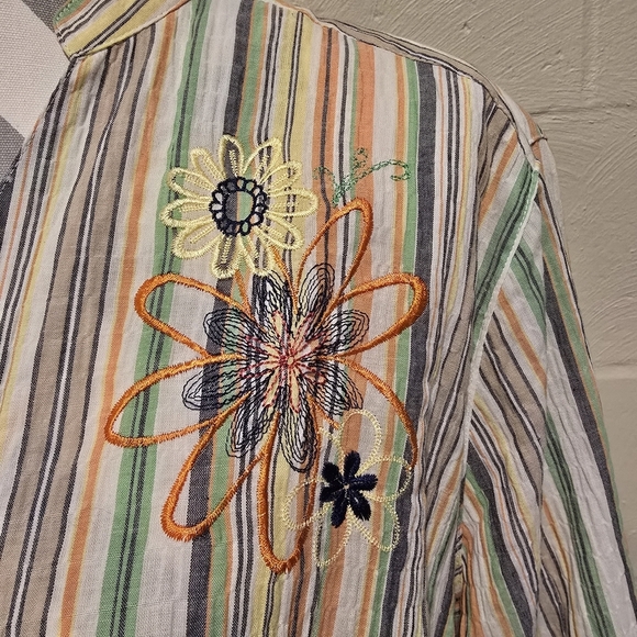 Alfred Dunner Women's Striped Embroidered Button-Down 20 W Colorful 3/4 Sleeve. - Picture 5 of 12